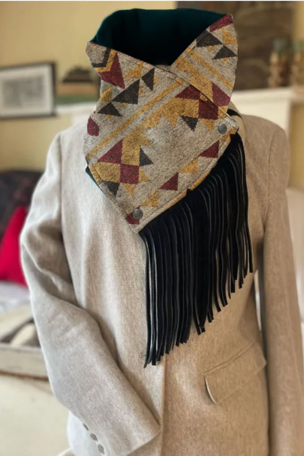 Women's Western Fringed Shawl - Aztec Pattern