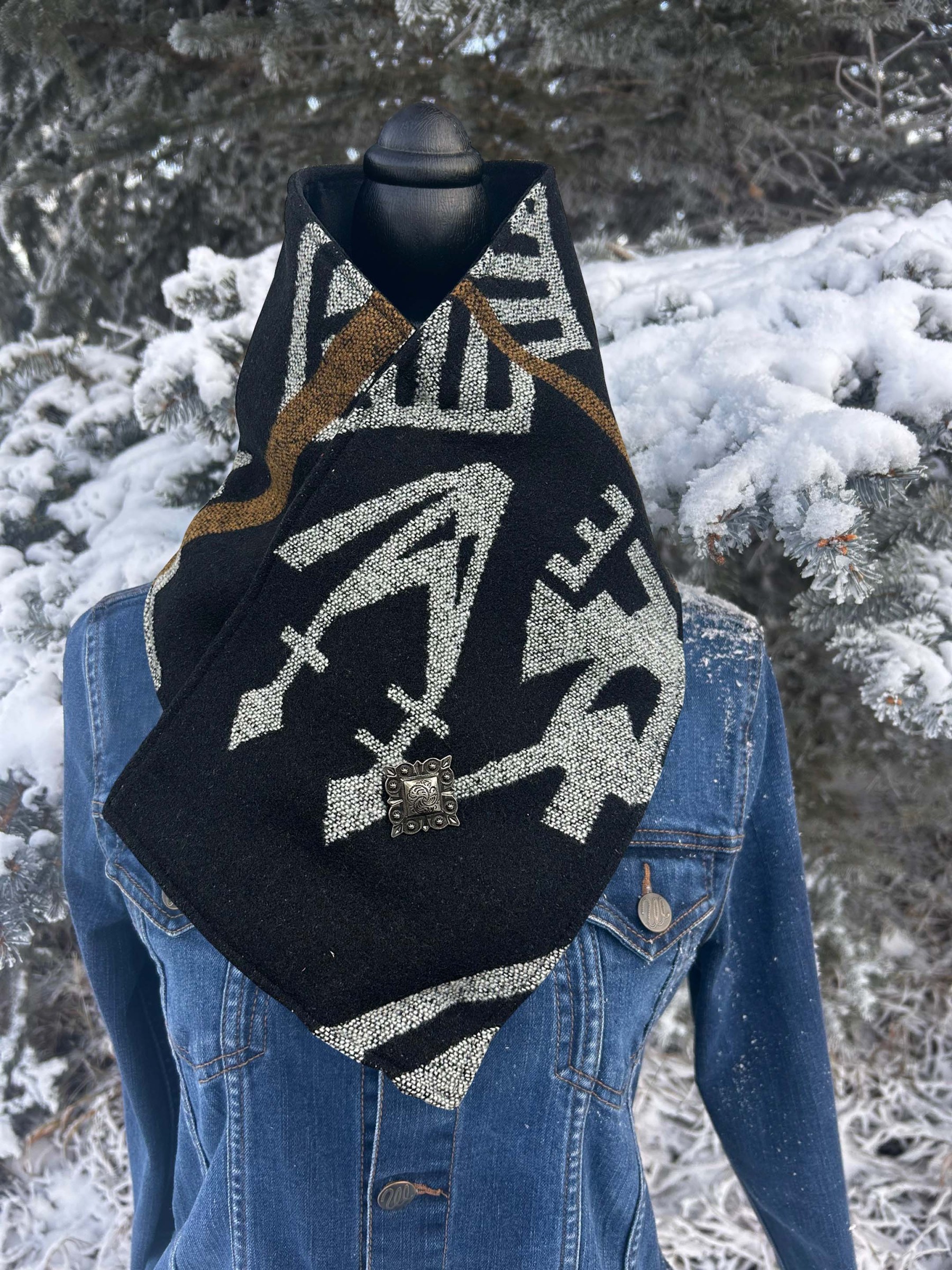 Western Cowboy Aztec Warm Neck Hood