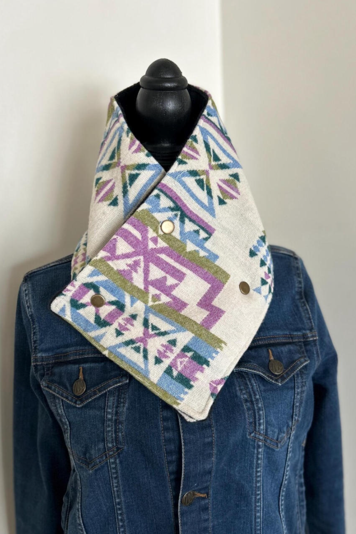 Women's Western Cowboy Aztec Warm Neck Hood