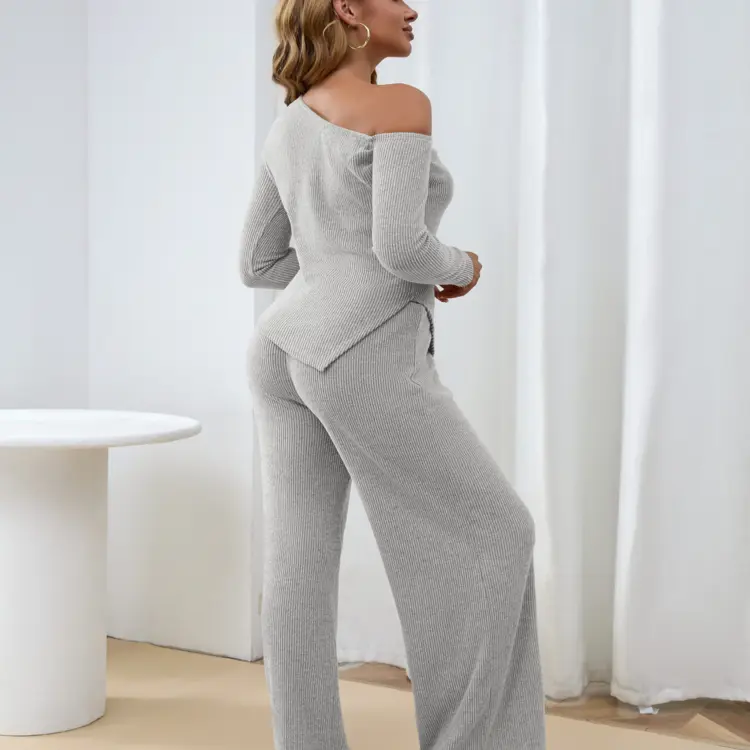 Women’s fleece-lined wide-leg trouser set