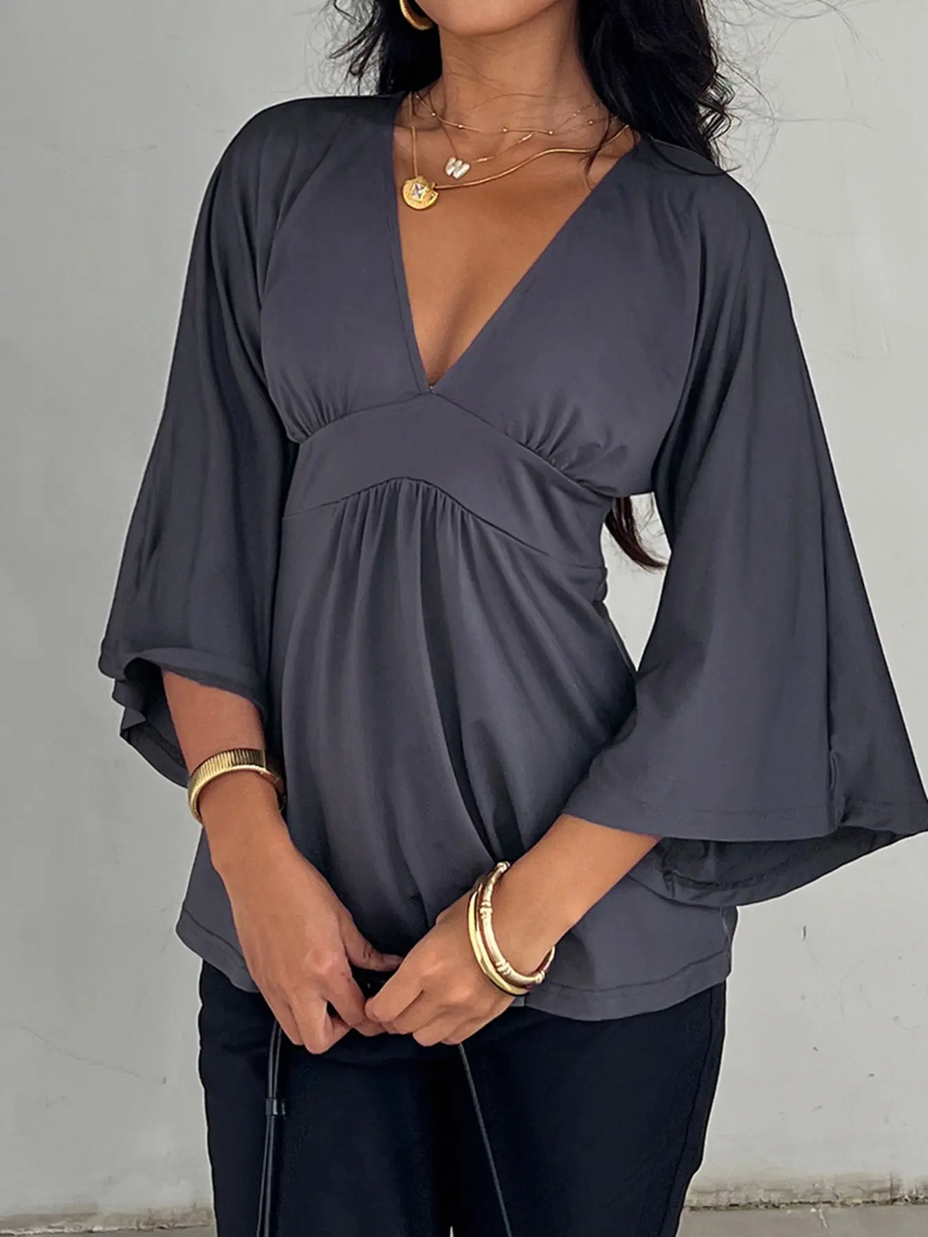 Women's V Neck Patchwork Ruched Batwing Sleeve a Line Loose Fit Fall Winter Y2K Casual Basic Tee, Comfortable Long Sleeve Top Blouses Shirts Tops, Casual Daily Tops