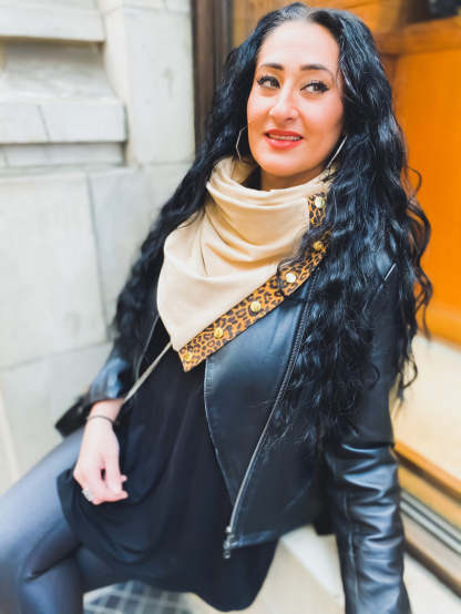 Solid leopard print patchwork scarf