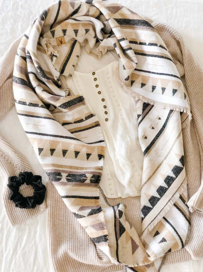 Creme de la Creme Shawl