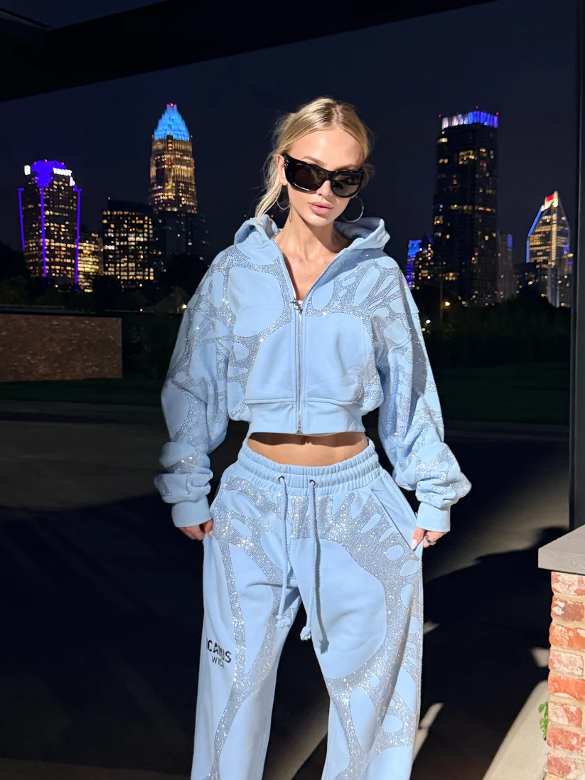 2026 Trending Black Rhinestone Cropped Hoodie