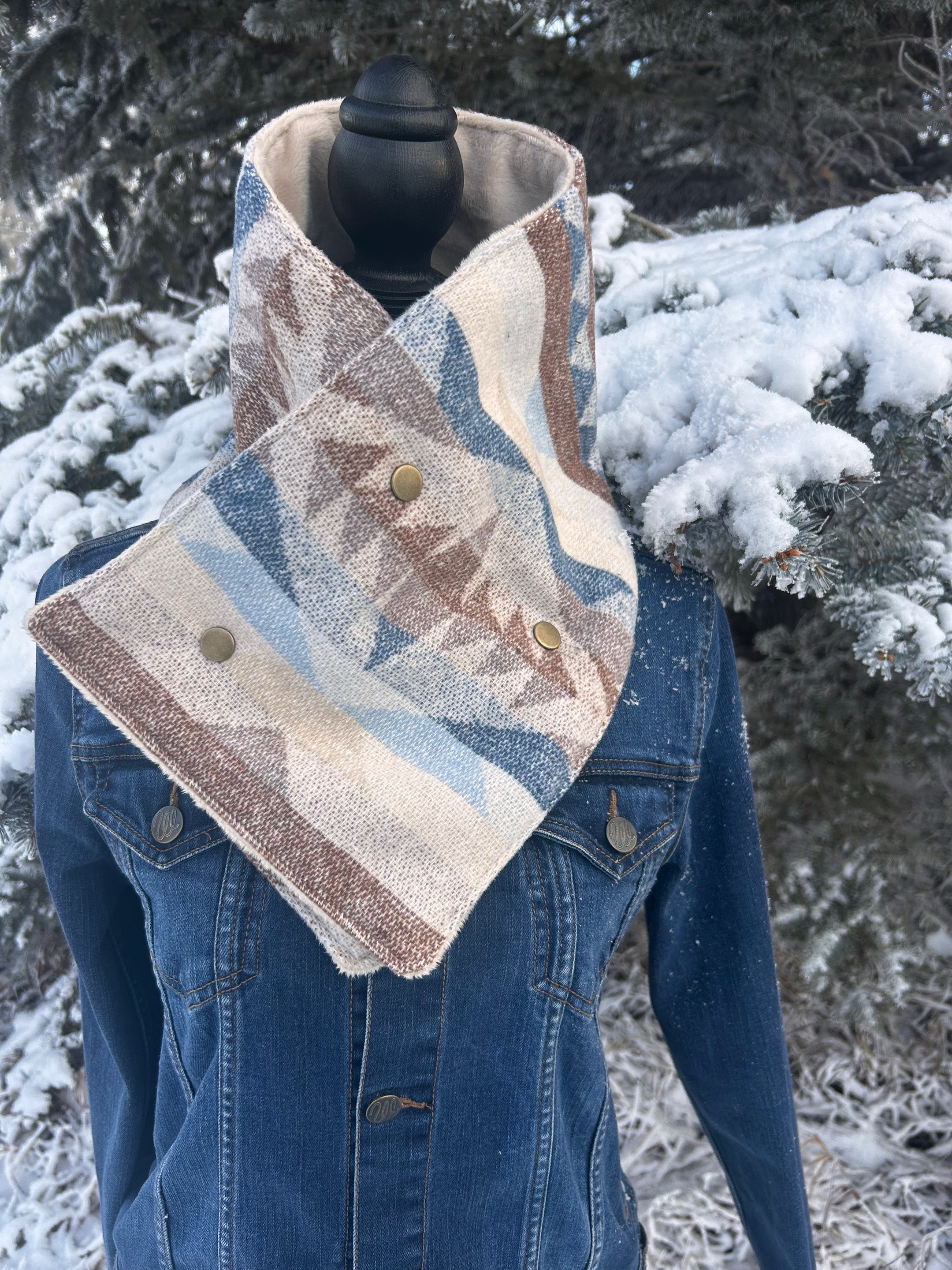 Western Cowboy Aztec Warm Neck Hood