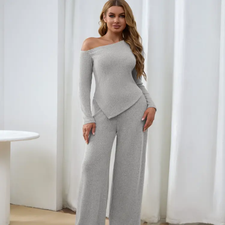 Women’s fleece-lined wide-leg trouser set