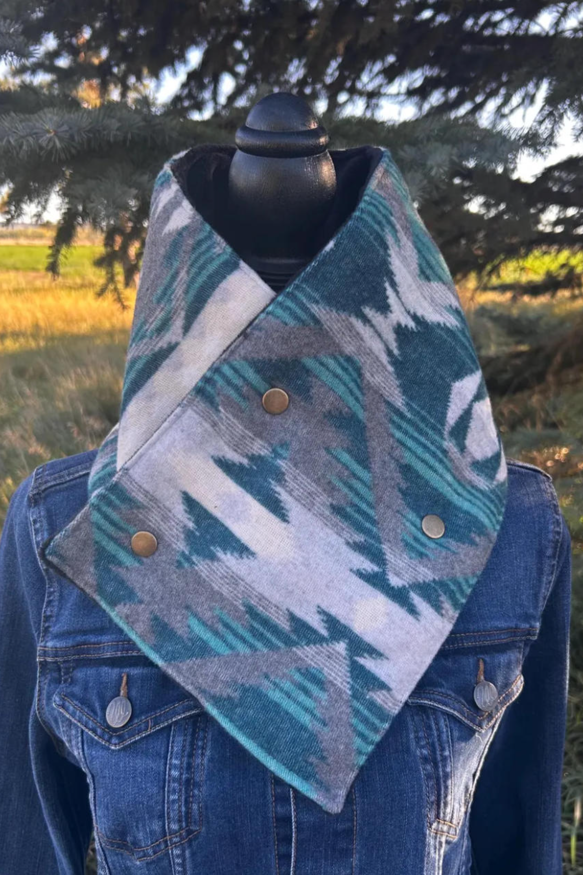 Women's Western Cowboy Aztec Warm Neck Hood