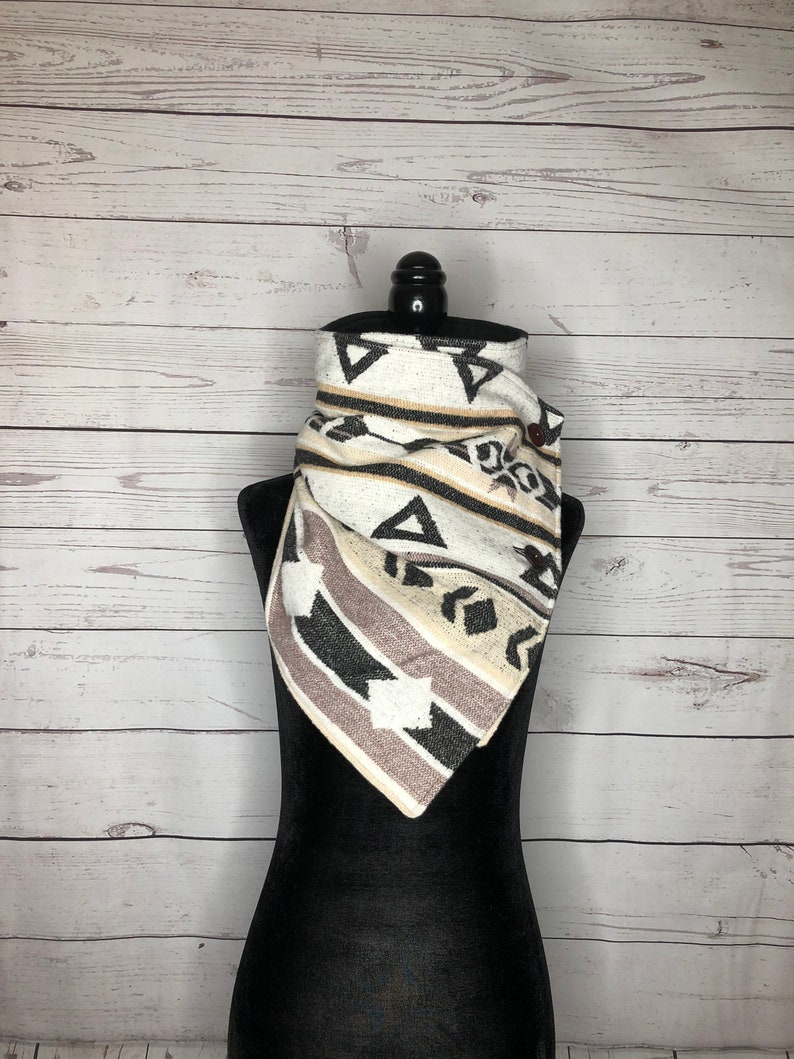 Cove Western Aztec Warm Neck Hood