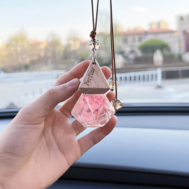 🔥Last Day Promotion - 49% OFF🎁Car Perfume Glass Crystal Decoration Pendant