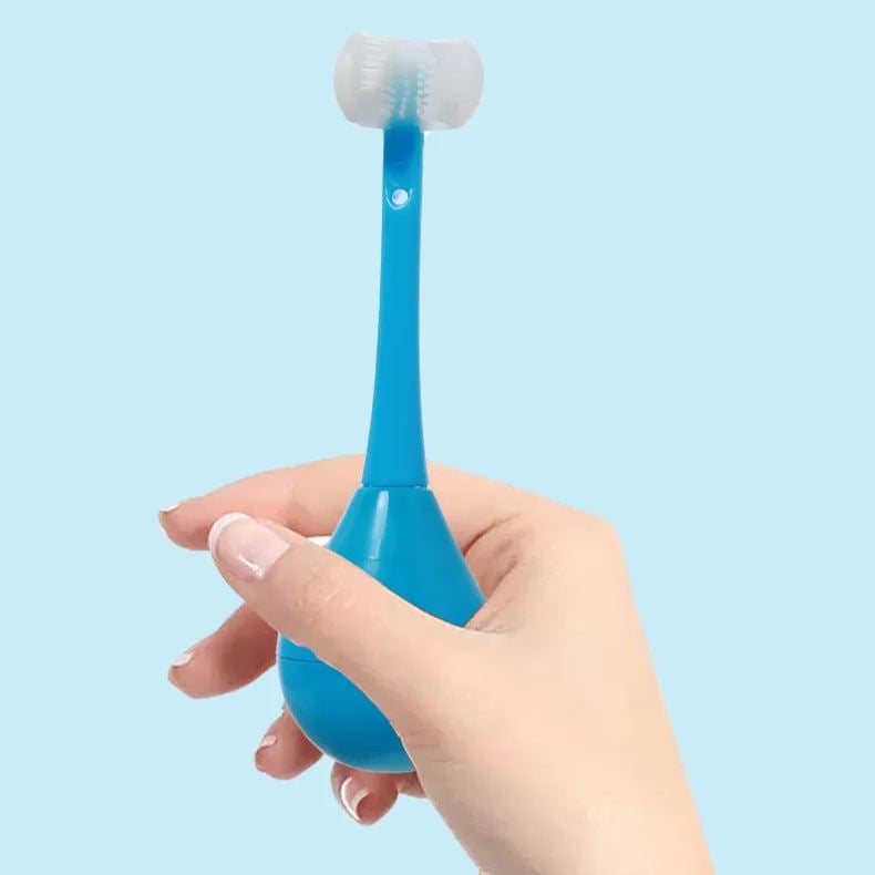 🔥Last Day Promotion - 49% OFF🎁Three-sided Children's Toothbrush