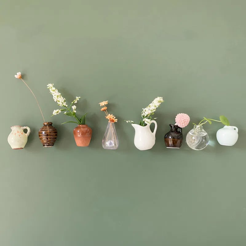 🔥Last Day Promotion - 49% OFF🎁Mini Ceramics Vase Fridge Magnet🌸