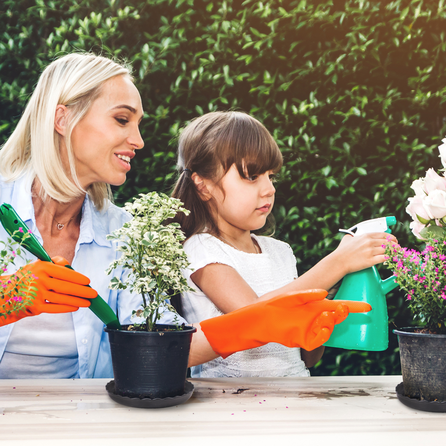 urorentea 12Pcs Plant Saucer, Plastic Plant Drip Trays, 6 8 10 Inch Black Round Plant Pot Saucers, Drip Tray for Indoor Outdoor Garden Plants, Collects Flower Pot Drainage and Excess Water