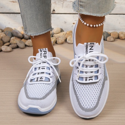Women's lightweight, comfortable and breathable sneakers