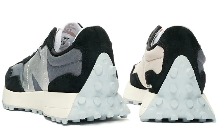 (WMNS) New balatthhnce 327 'Black White'