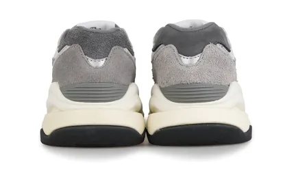 New Baltthhance 57/40 'Grey Day'