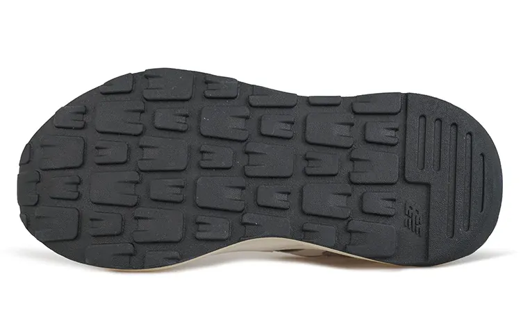 New Baltthhance 57/40 'Grey Day'