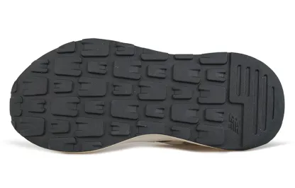 New Baltthhance 57/40 'Grey Day'