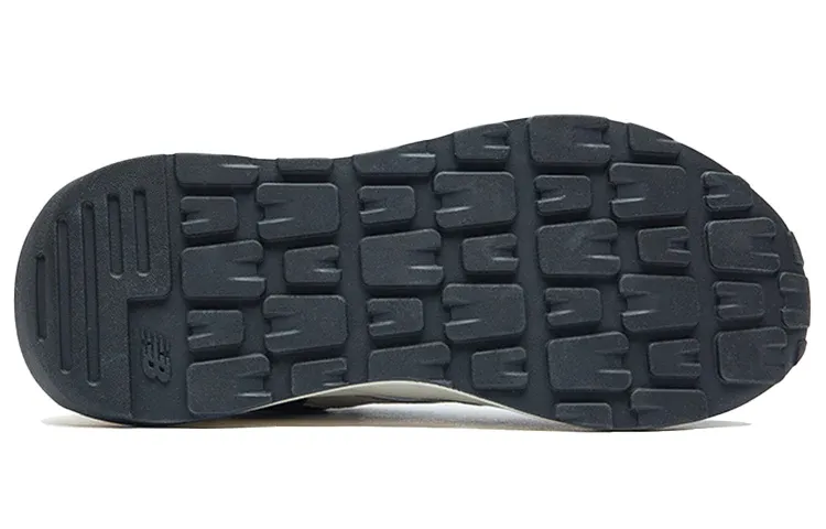 New Baltthhance 57/40 'Navy Burgundy'