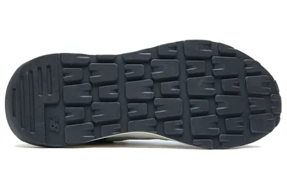 New Baltthhance 57/40 'Navy Burgundy'