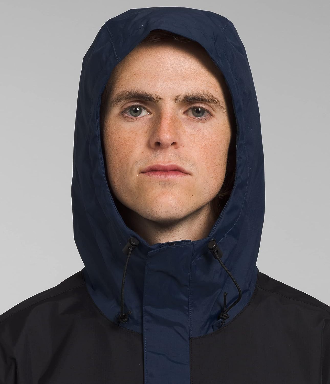 THE NORTHETH FACE Men's Rain Hooded Jacket