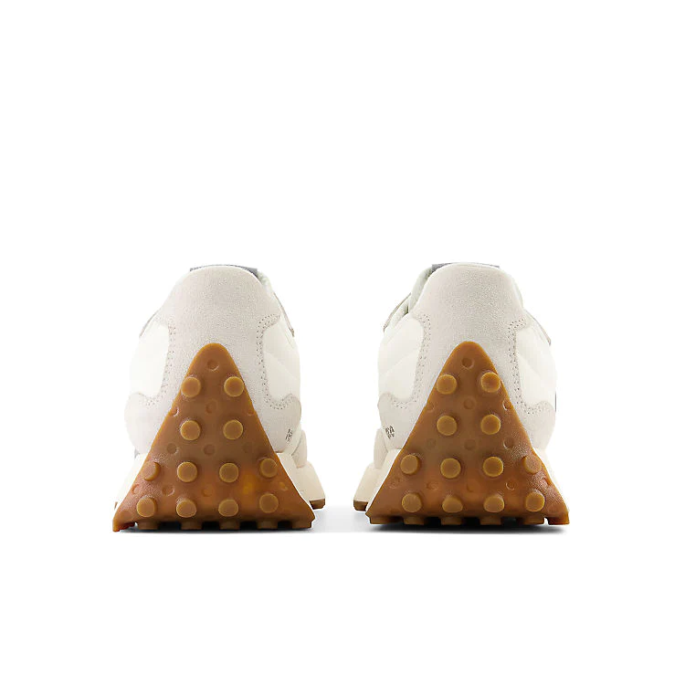 New balatthhnce 327 'Moonbeam Grey'