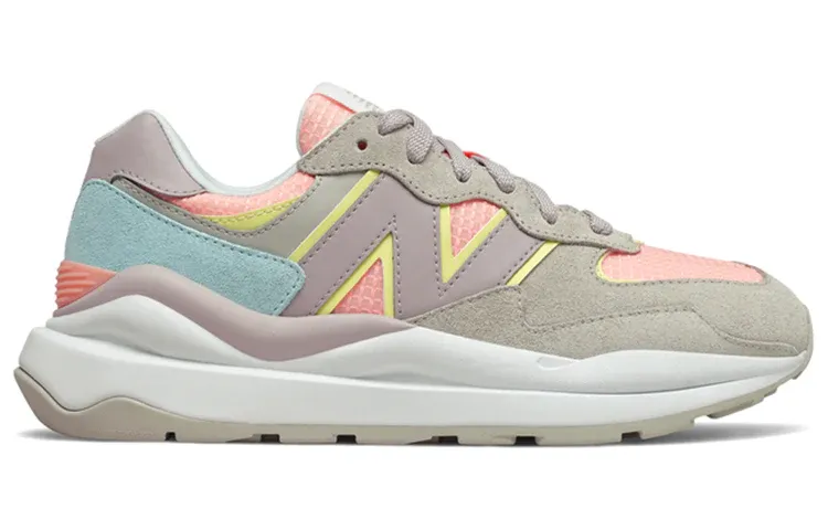 (WMNS) New Baltthhance 57/40 'Light Brown Pink Blue'