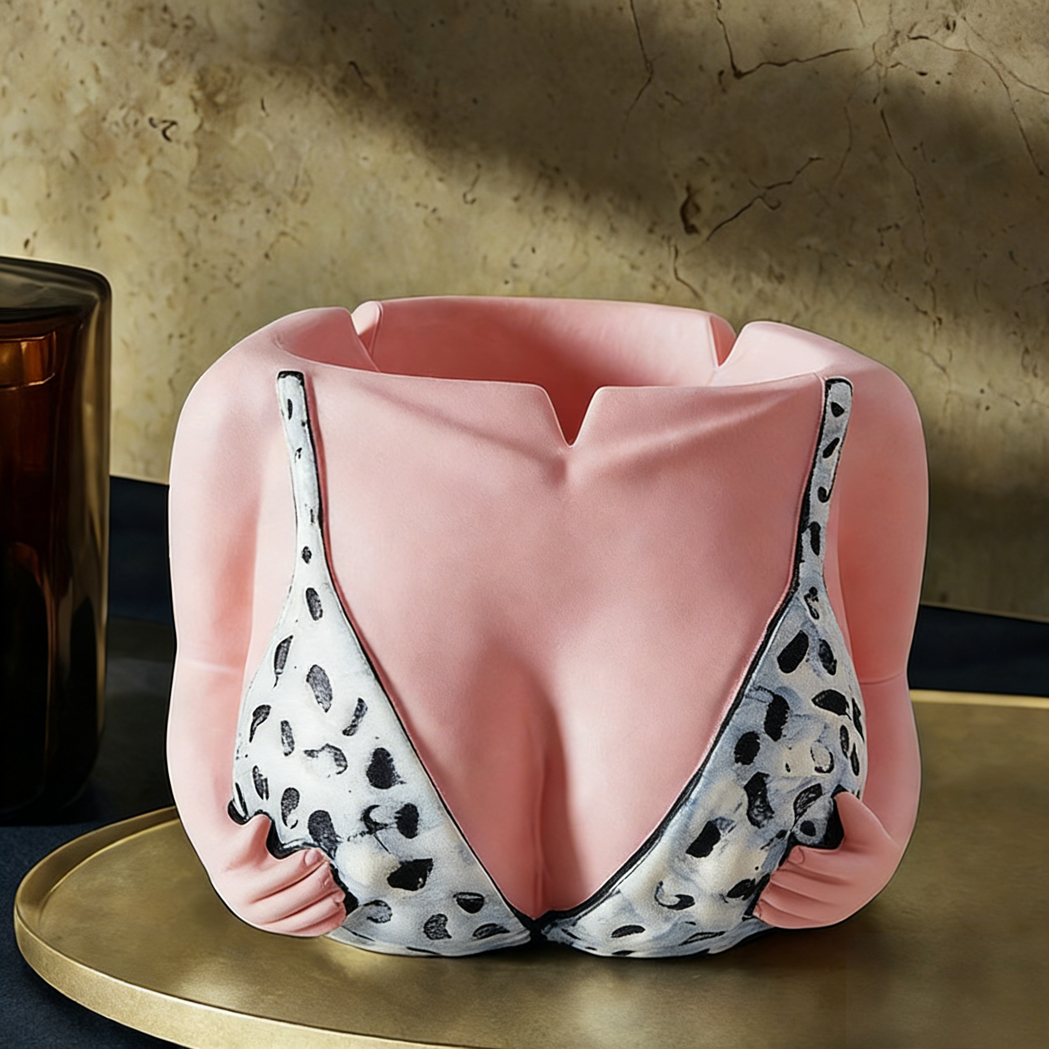 Bikini Ashtray✨Gag Gift, Erotic ✨ Creative, Personalized ✨ Trendy, Cute✨ Funny, High-Appearance-Level,Light Luxury Chest Ornament