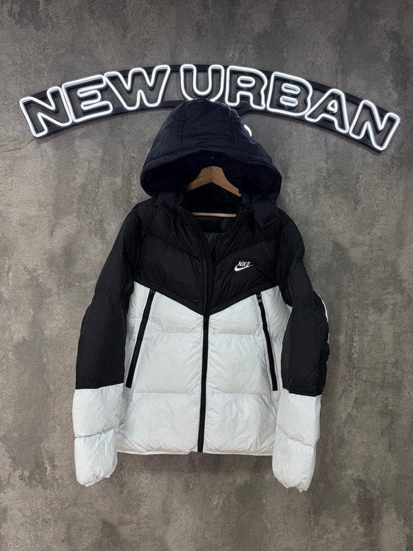 Black & white puffer jacket