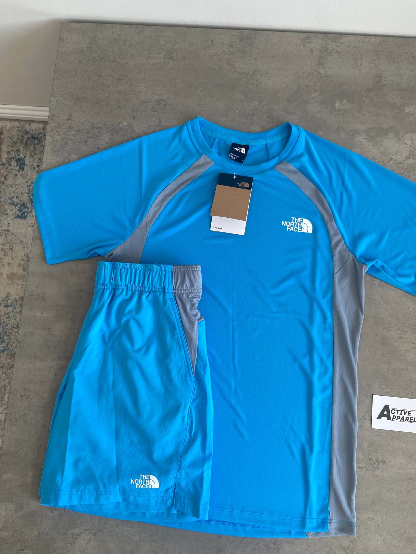 THE NORTH FACE SET - SKY BLUE