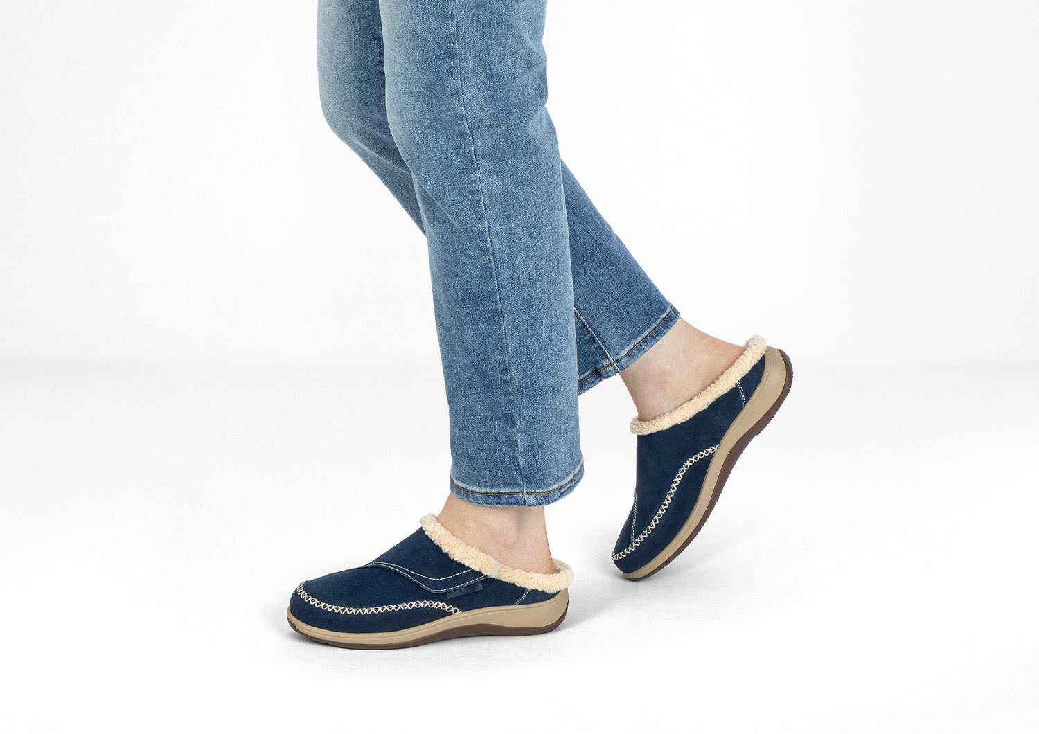 Women's Faux Fur-Lined Slippers in Bordeaux