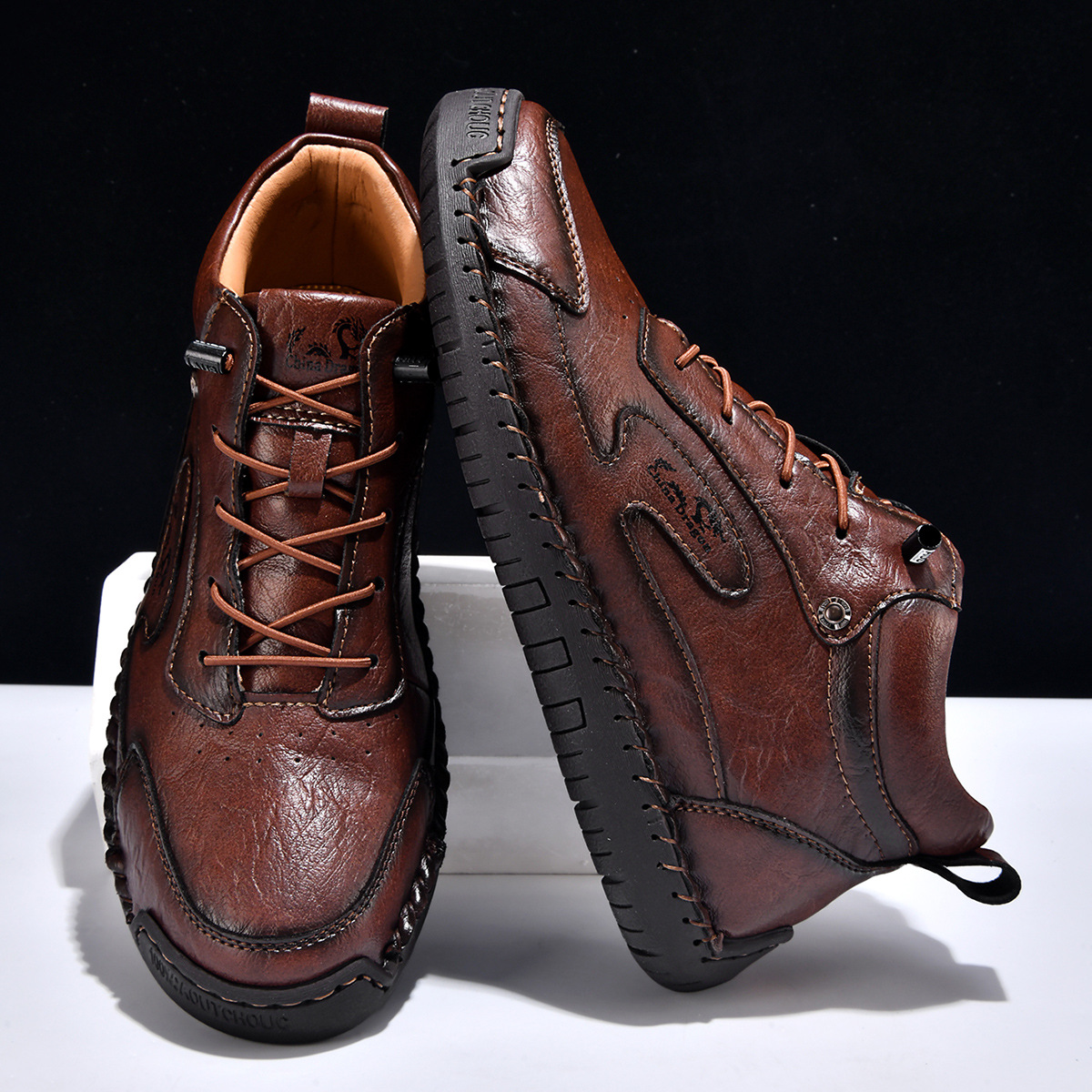 Men's Casual Calfskin Sneakers, Wide Toe Box, Breathable for All-day Comfort