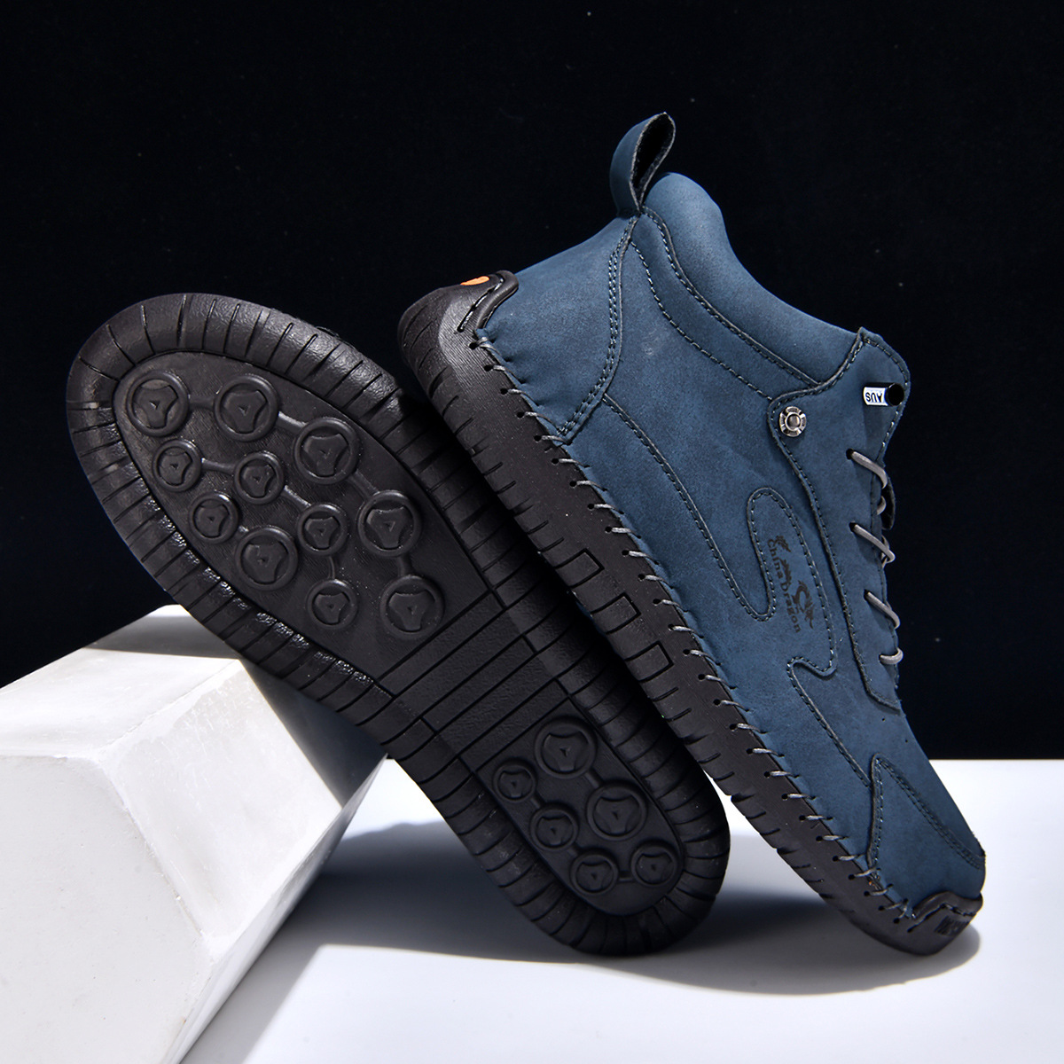 Men's Casual Calfskin Sneakers, Wide Toe Box, Breathable for All-day Comfort