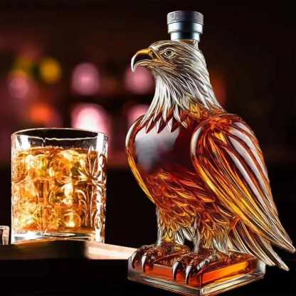 Whiskyfles in de vorm van een adelaar