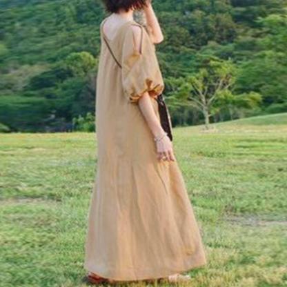 Robe en coton et lin à manches mi-longues et épaules dénudées