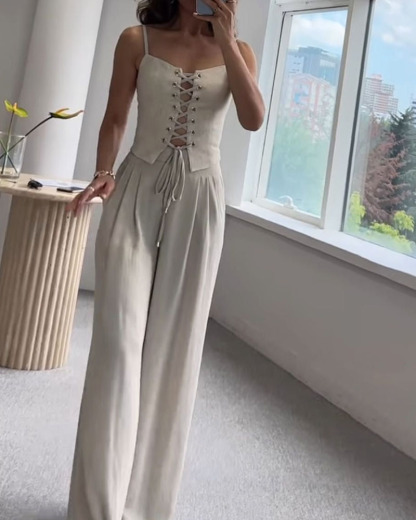 Ensemble deux pièces haut et pantalon à cordons pour la ville