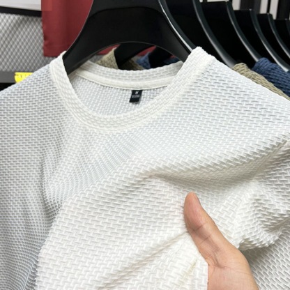 Comfortabele en ademende zomer T-shirt voor mannen van mesh, met korte mouwen en een ronde hals