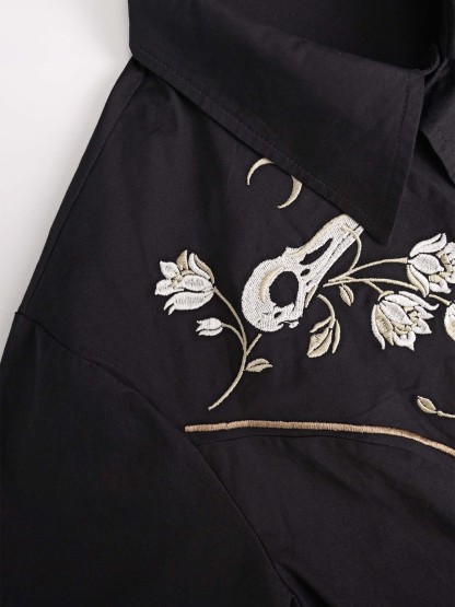[Broderie] Tête de Corbeau Squelette et Fleur - Robe 100% Coton avec Double Poche