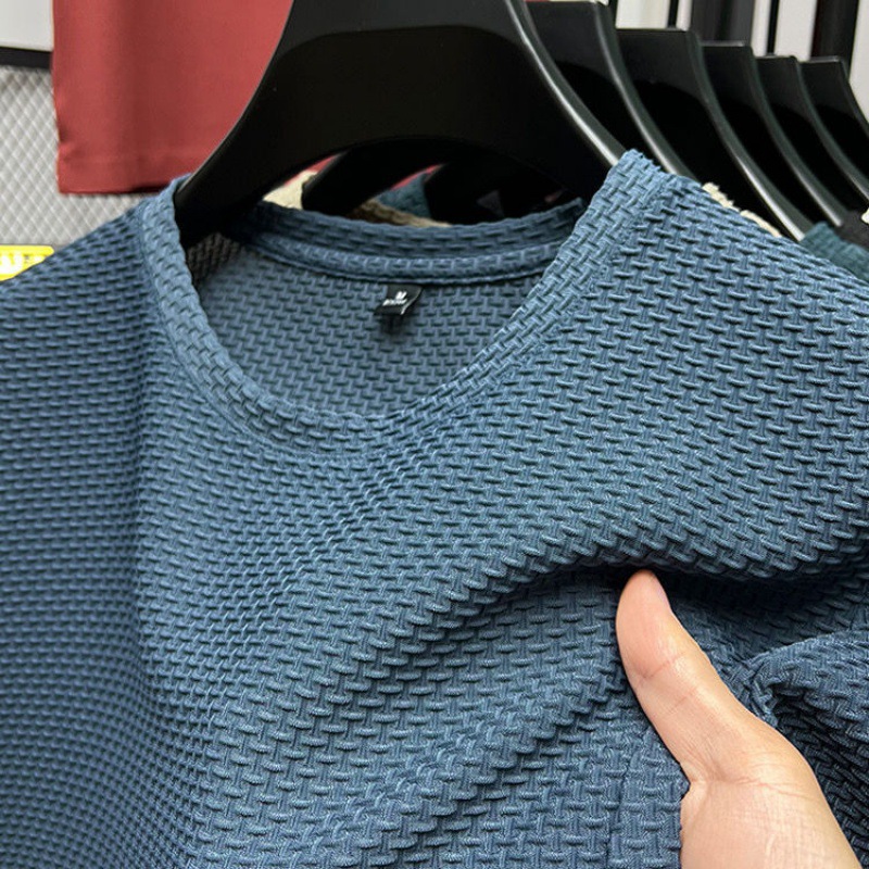 Comfortabele en ademende zomer T-shirt voor mannen van mesh, met korte mouwen en een ronde hals