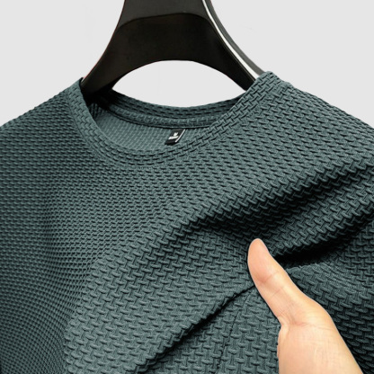 Comfortabele en ademende zomer T-shirt voor mannen van mesh, met korte mouwen en een ronde hals