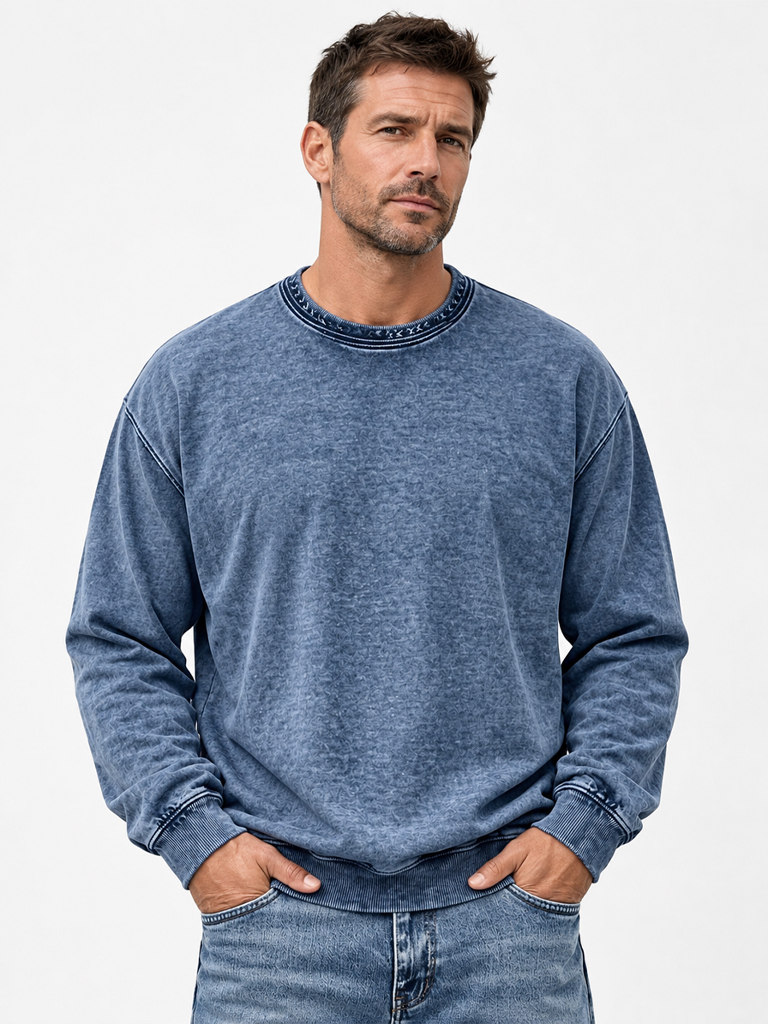 Men's Vintage Crew-Neck Washed-Finish Cotton Sweatshirt
