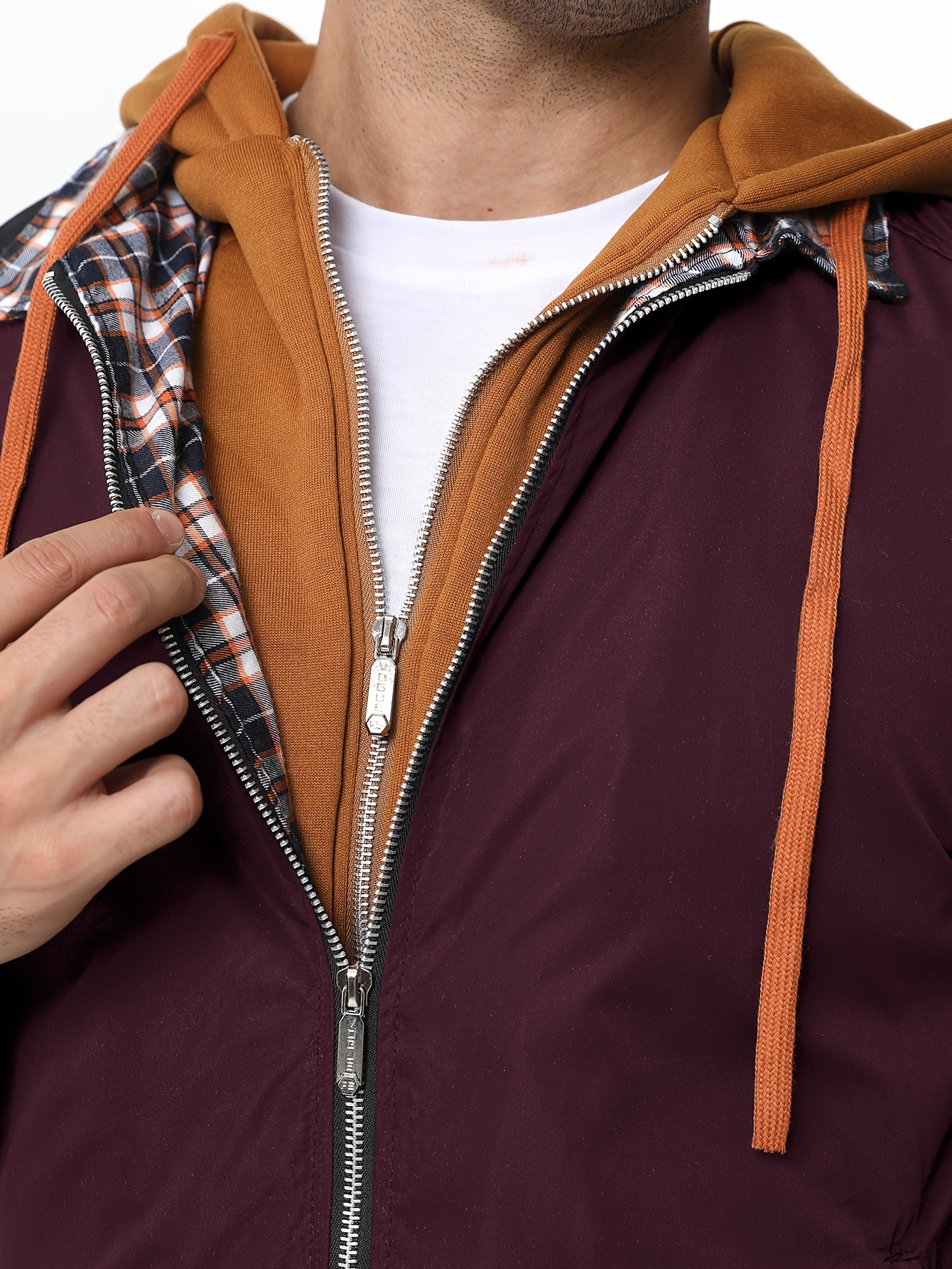 Men Can’t Resist These Workwear-Style Hooded Jackets with Plaid Lining