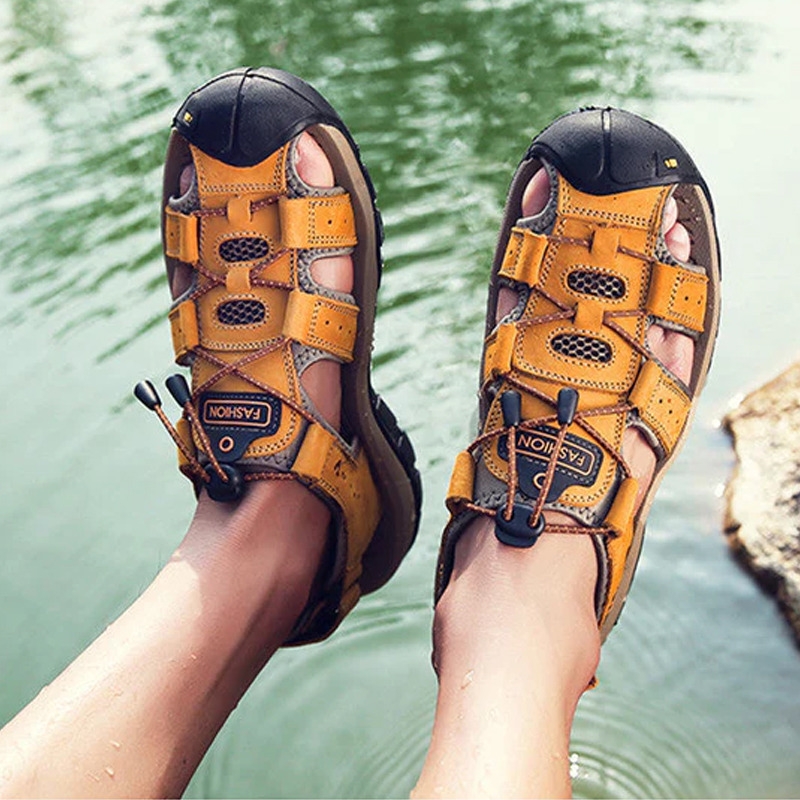 🎁 Don’t Miss 45% -Men’s Leather Support Sandals – Lightweight & Non-Slip