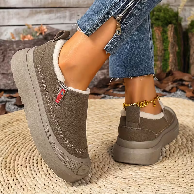 High-quality cotton shoes