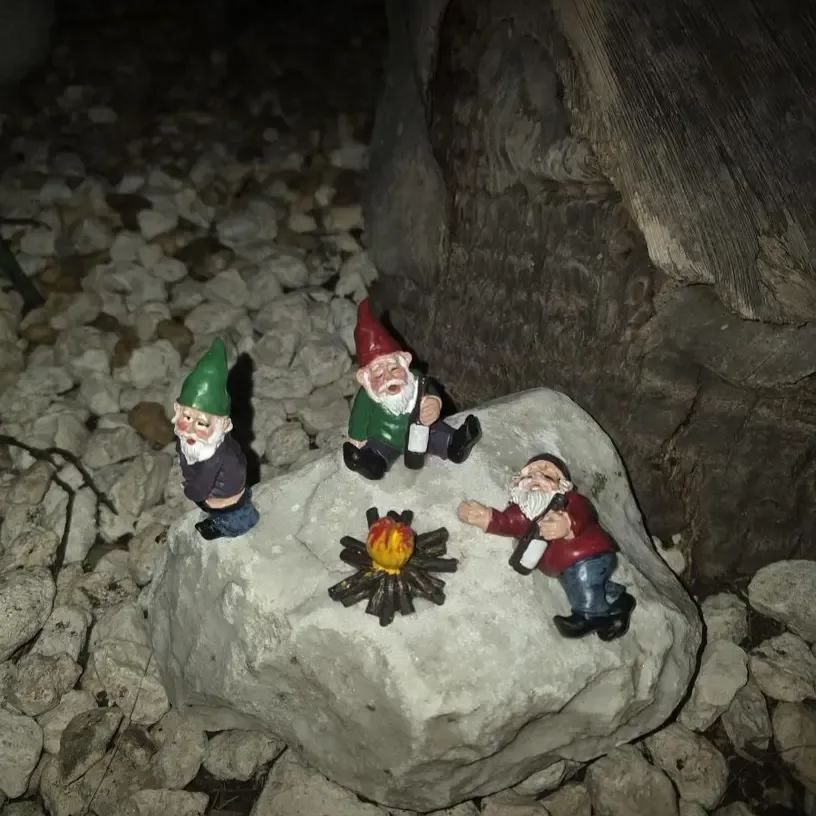 4-teiliges Party-Set „Betrunkener Gartenzwerg“ 【2 Sets kaufen, 1 gratis dazu】