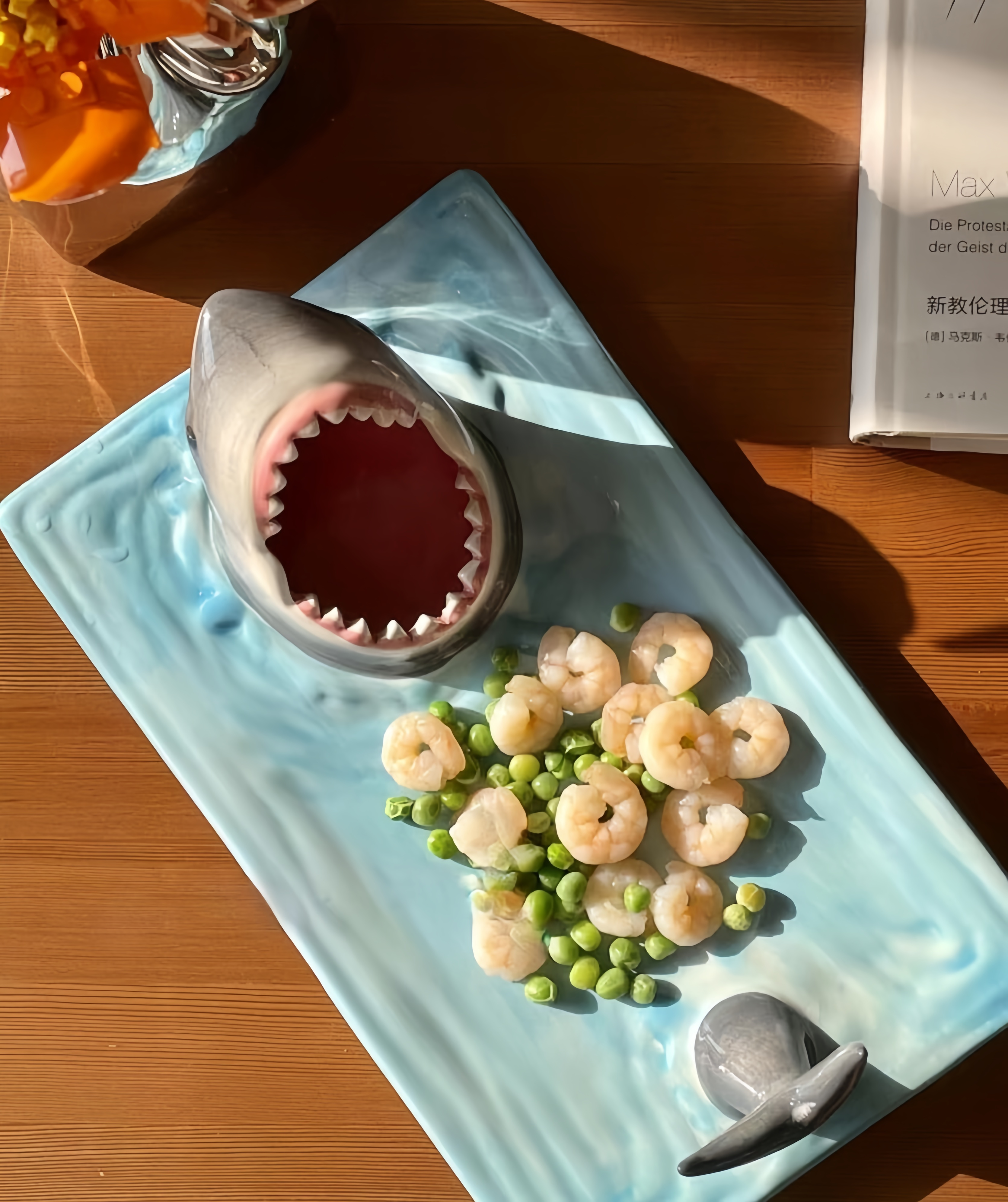 🔥LAST DAY 50% OFF⭐Handmade Ceramic Shark Plates🦈 [Equipped with knives and forks🍽]