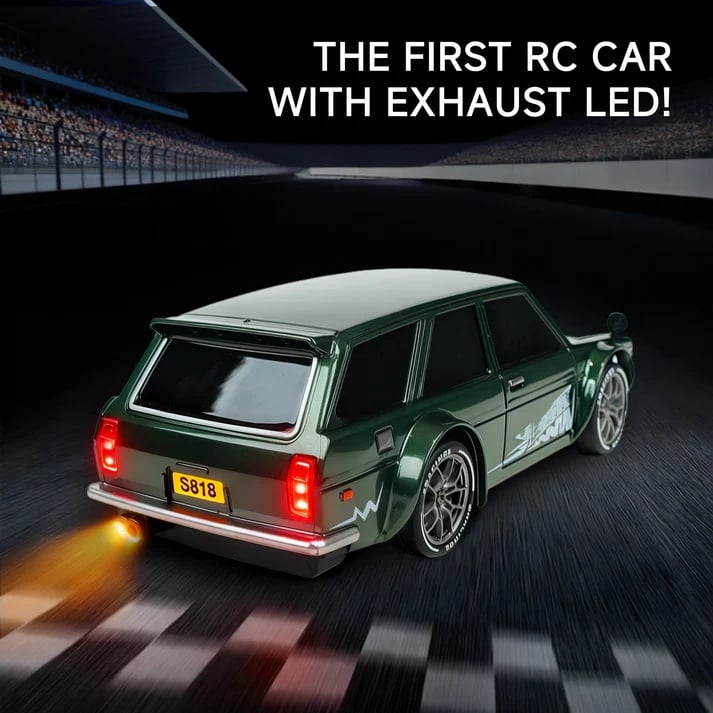 1/24 Scale High-speed drift racer with wireless remote control and four-wheel drive power🚗🚗