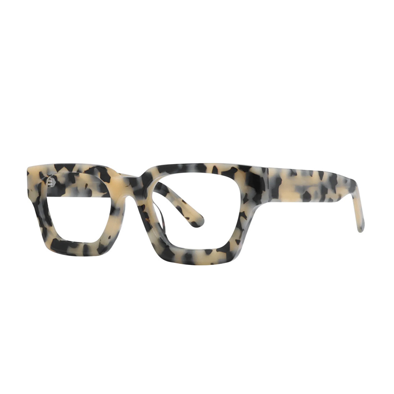Kael —Readers & Progressive Glasses