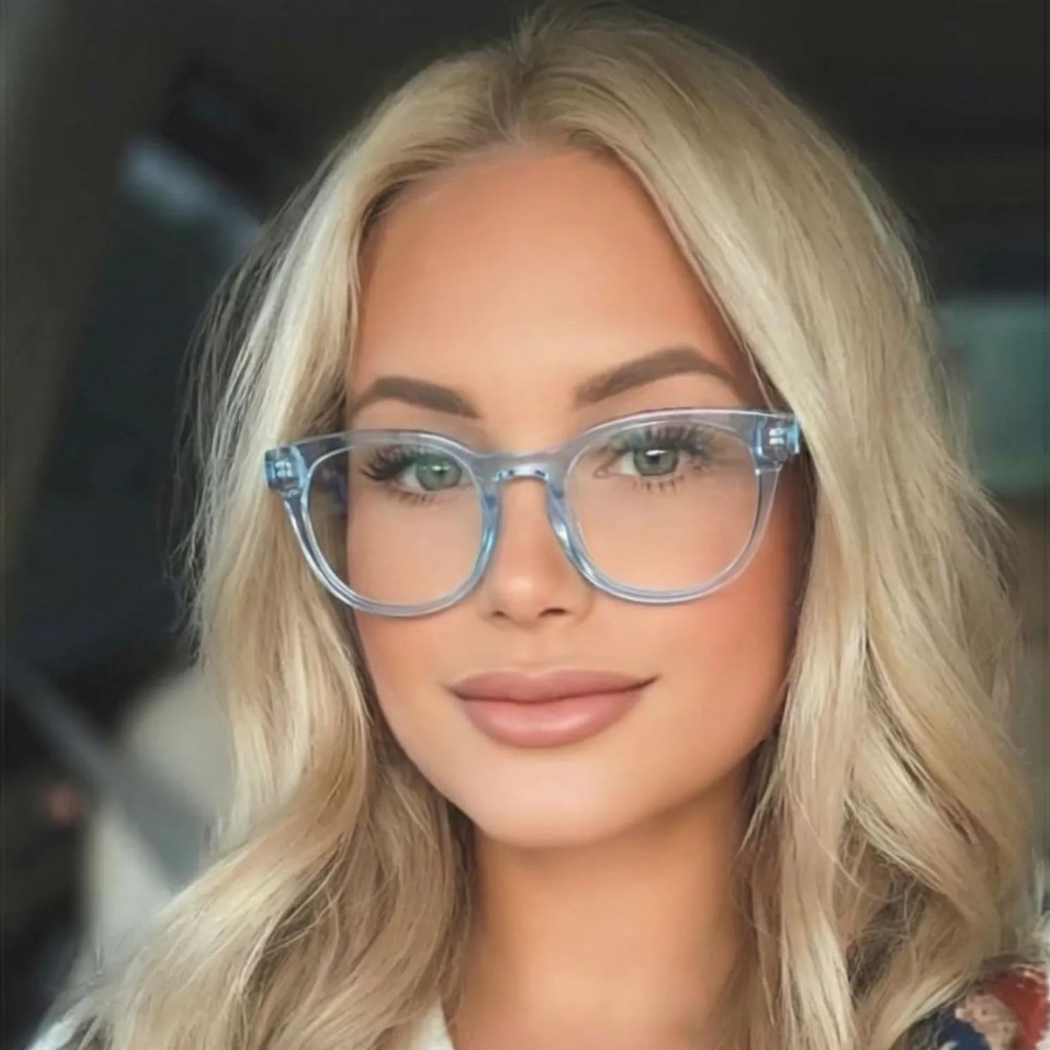 Square Glasses #69-7108