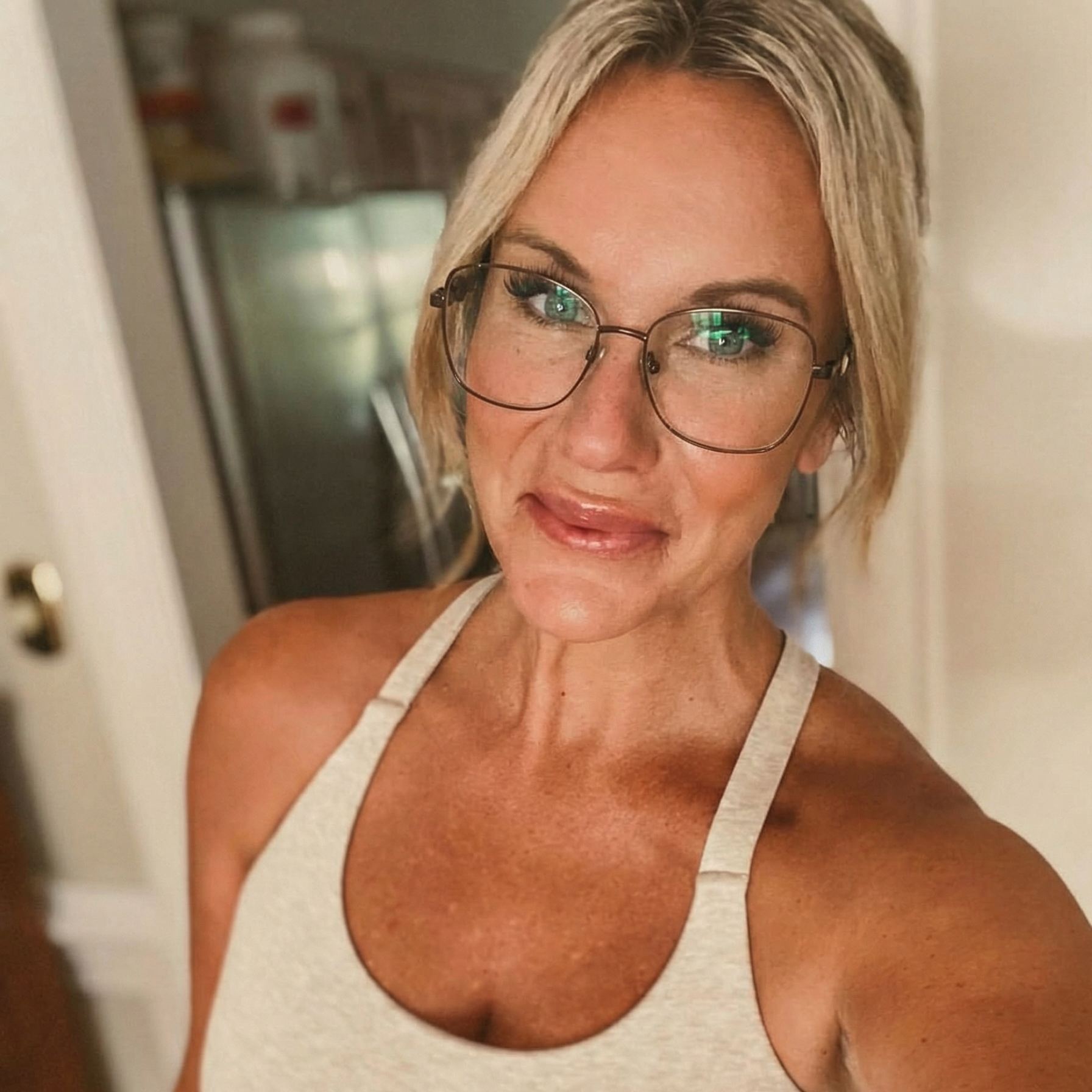 Square Glasses #69-n7732