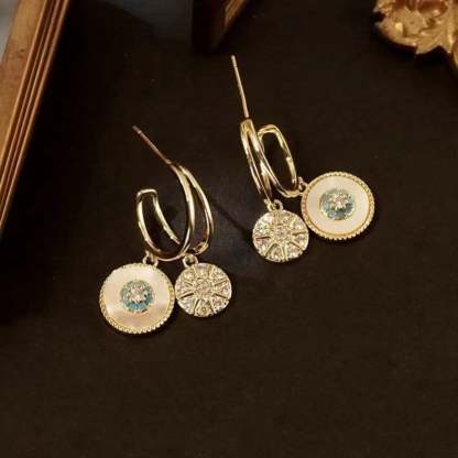 Natural shell zircon earrings